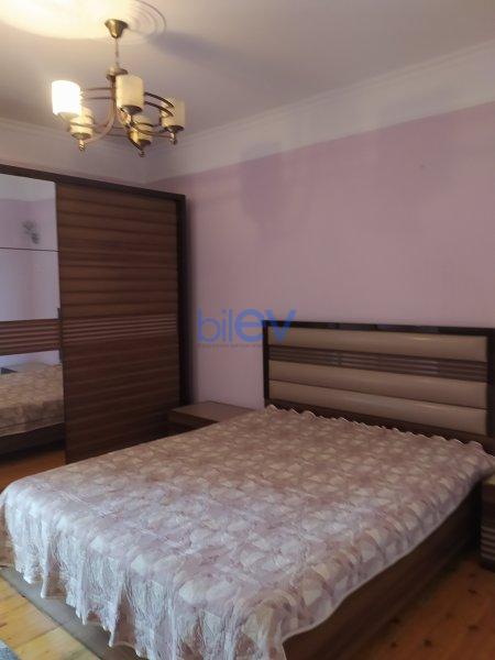 Kirayə (aylıq) 4 otaqlı Həyət evi  150m², Bakı