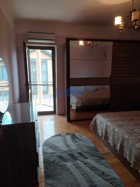 Kirayə (aylıq) 4 otaqlı Həyət evi  150m², Bakı