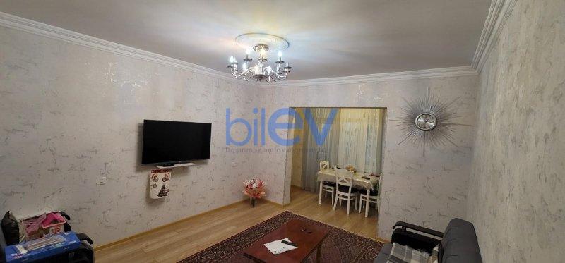 Satış 4 otaqlı Köhnə Tikili bina evi  90m², Bakı