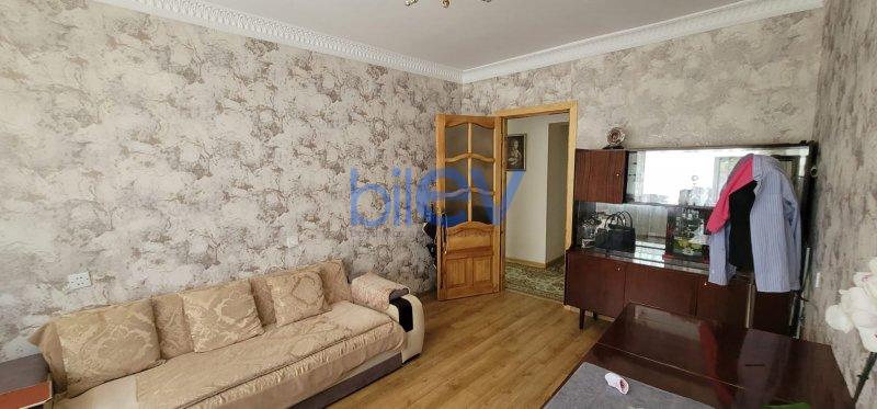 Satış 4 otaqlı Köhnə Tikili bina evi  90m², Bakı