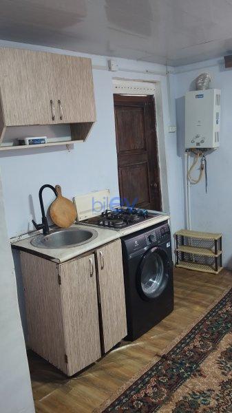 Aylıq Kirayə 1 otaqlı Köhnə Tikili bina evi  35m², Bakı