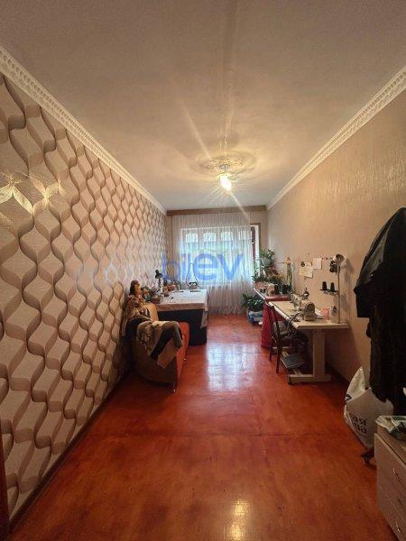 Satış 4 otaqlı Köhnə Tikili bina evi  79.20m², Bakı