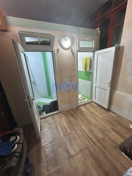 Satış 4 otaqlı Köhnə Tikili bina evi  79.20m², Bakı