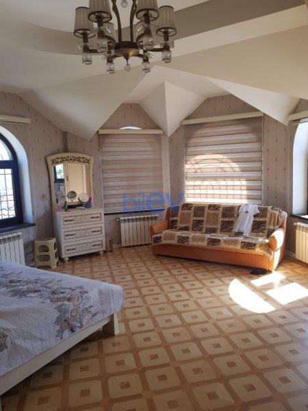Satılır 5 otaqlı Həyət evi  270m², Bakı