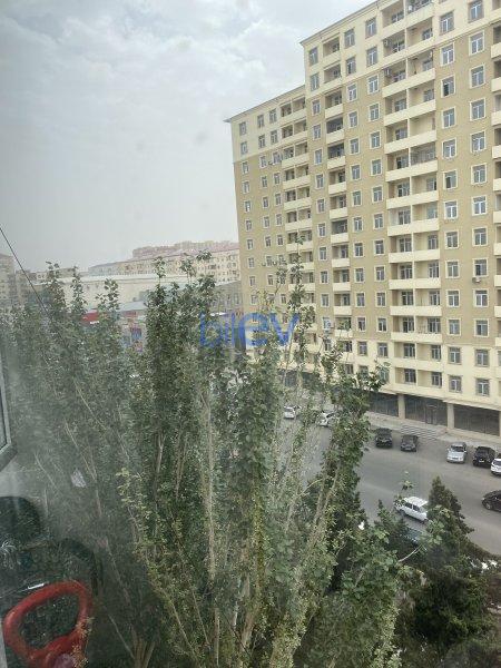Satış 4 otaqlı Köhnə Tikili bina evi  86m², Sumqayıt