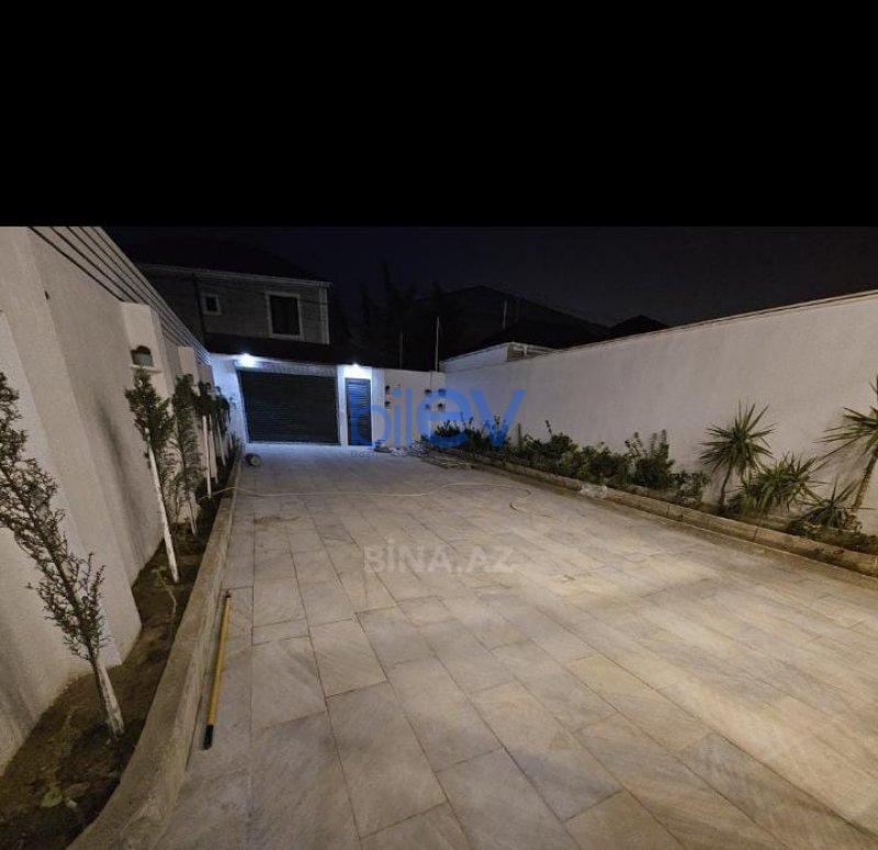Satılır 6 otaqlı Yeni Tikili  133m², Bakı