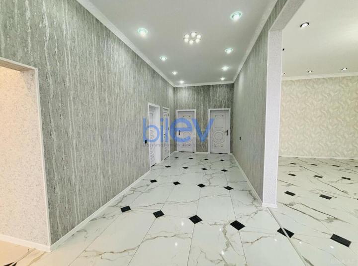 Satılır 6 otaqlı Yeni Tikili  133m², Bakı