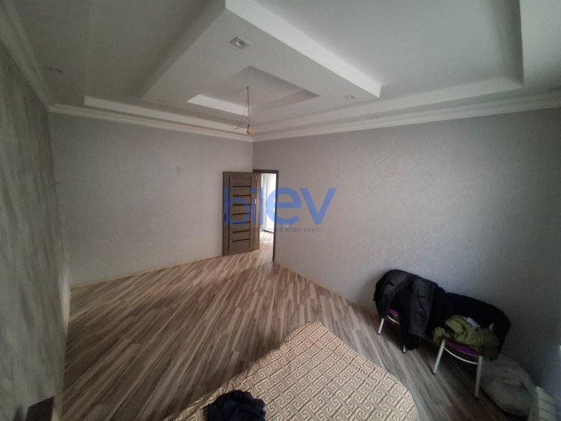 Satılır 3 otaqlı Həyət evi  80m², Bakı
