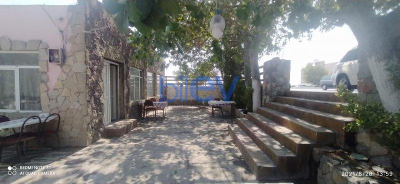 Satılır  otaqlı Obyekt  140m², Bakı