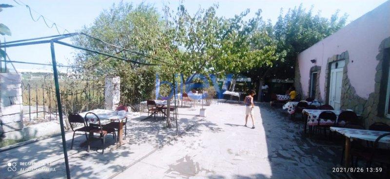 Satılır  otaqlı Obyekt  140m², Bakı