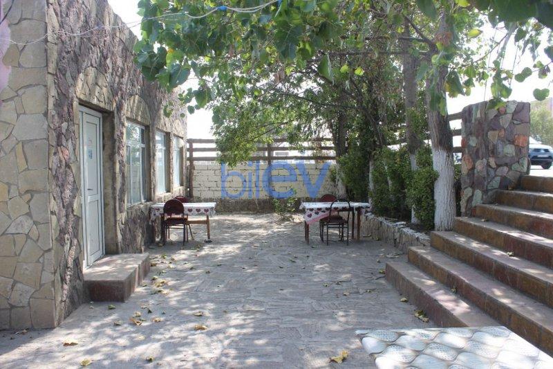 Satılır  otaqlı Obyekt  140m², Bakı