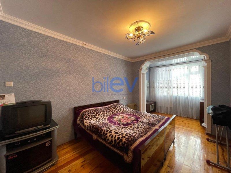 Satış 3 otaqlı Köhnə Tikili bina evi  75m², Sumqayıt