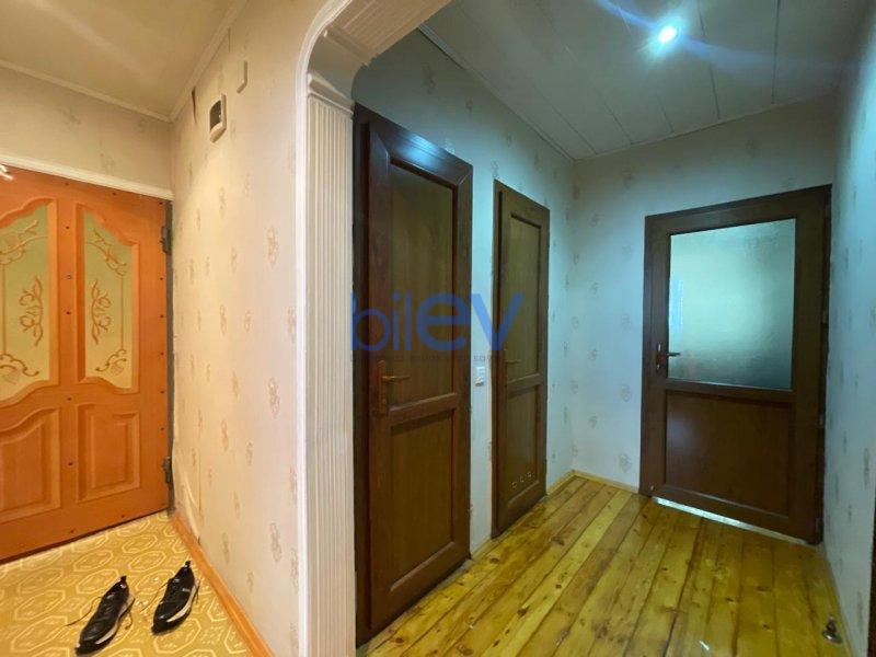 Satış 3 otaqlı Köhnə Tikili bina evi  75m², Sumqayıt