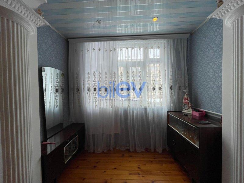 Satış 3 otaqlı Köhnə Tikili bina evi  75m², Sumqayıt
