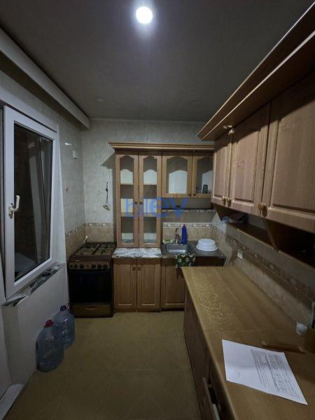 Aylıq Kirayə 3 otaqlı Köhnə Tikili bina evi  75m², Bakı