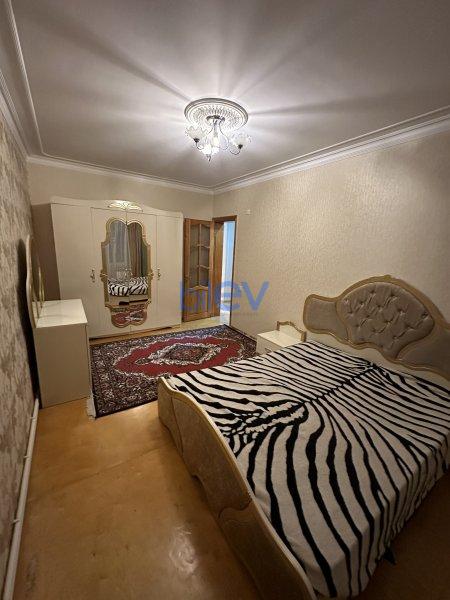 Aylıq Kirayə 3 otaqlı Köhnə Tikili bina evi  75m², Bakı
