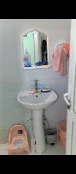 Satış Bir kukna 3 otaq. otaqlı Həyət evi  3 sot.80 kv.m², Bakı