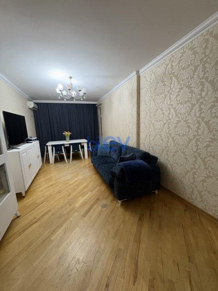 Satış 2 otaqlı Yeni Tikili bina evi  70m², Bakı