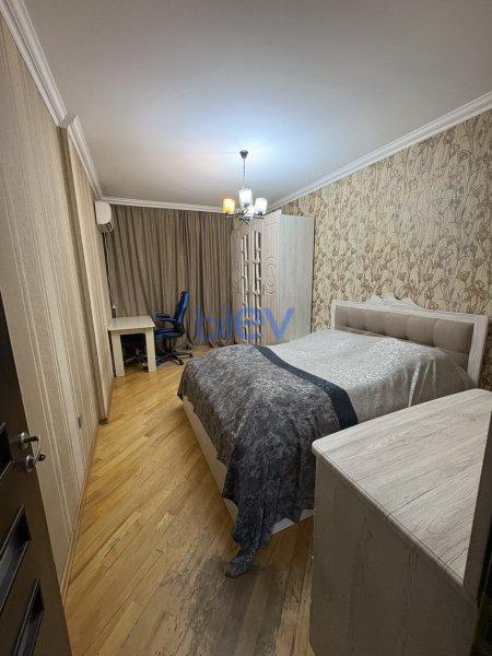 Satış 2 otaqlı Yeni Tikili bina evi  70m², Bakı