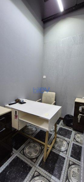 Satılır  otaqlı Obyekt  120m², Bakı