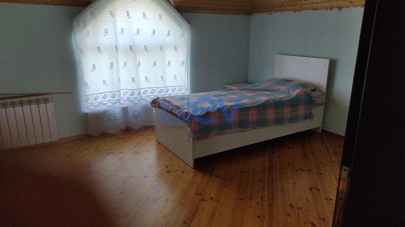 Günlük Kirayə 5 otaqlı Bağ evi  200m², Bakı