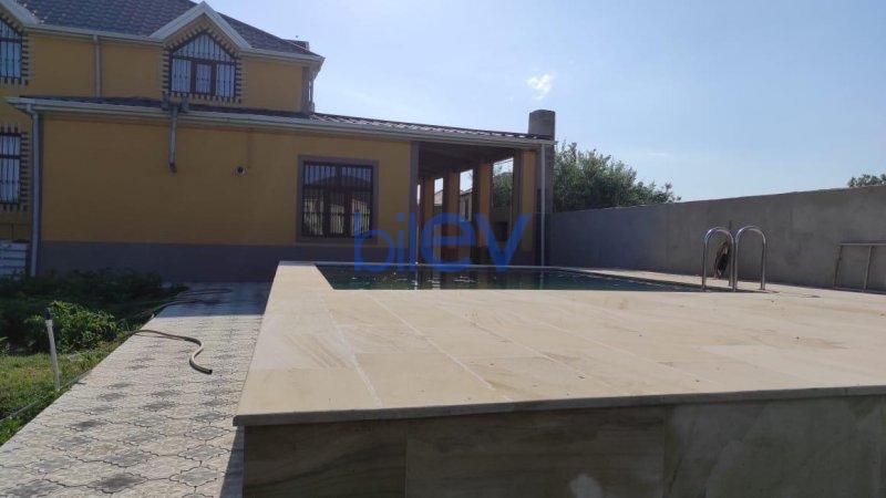 Günlük Kirayə 5 otaqlı Bağ evi  200m², Bakı