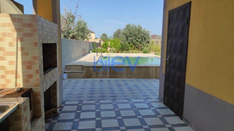 Günlük Kirayə 5 otaqlı Bağ evi  200m², Bakı