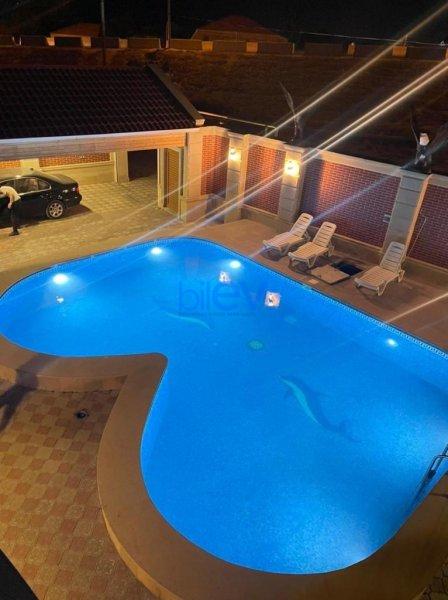 Günlük Kirayə 5 otaqlı Bağ evi  200m², Bakı