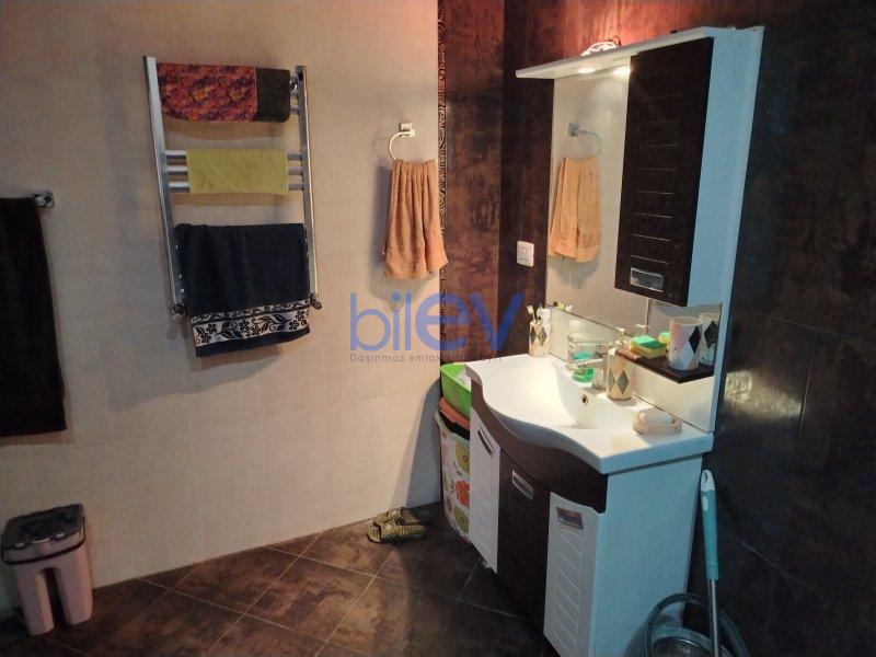 Satılır 3 otaqlı Yeni Tikili  140m², Bakı