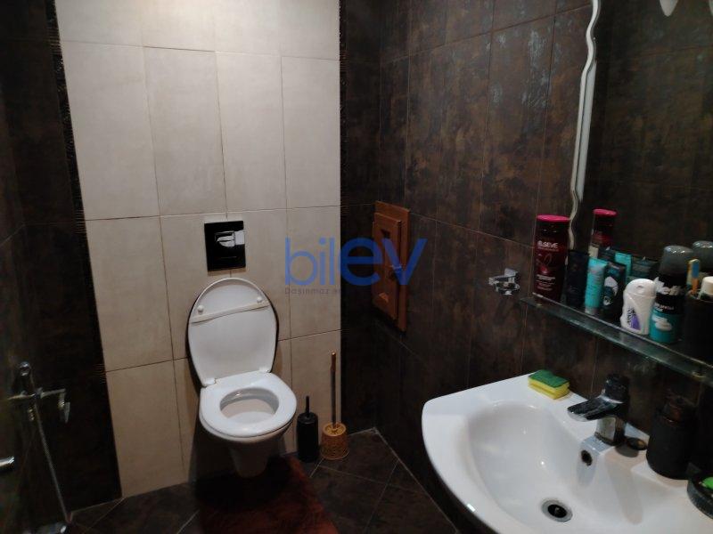 Satılır 3 otaqlı Yeni Tikili  140m², Bakı