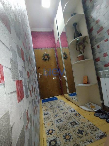 Satış 2 otaqlı Köhnə Tikili bina evi  45m², Bakı