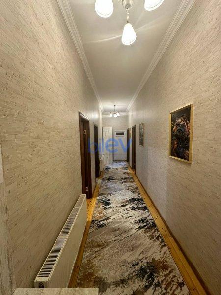Kirayə (günlük) 4 otaqlı Villa  250m², Qəbələ