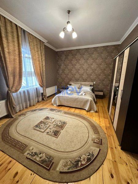 Kirayə (günlük) 4 otaqlı Villa  250m², Qəbələ