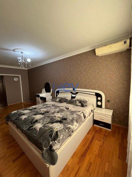Satış 4 otaqlı Yeni Tikili bina evi  130m², Bakı