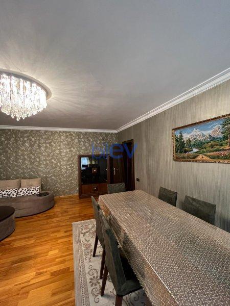 Satış 4 otaqlı Yeni Tikili bina evi  130m², Bakı