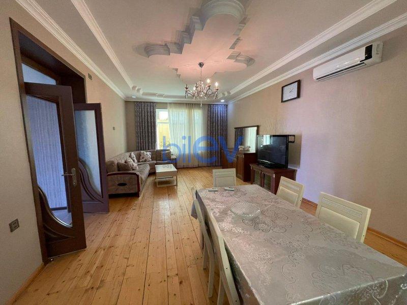 Günlük Kirayə 4 otaqlı Bağ evi  150m², Bakı