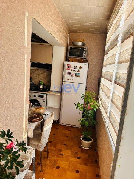 Satış 3 otaqlı Köhnə Tikili bina evi  80m², Bakı