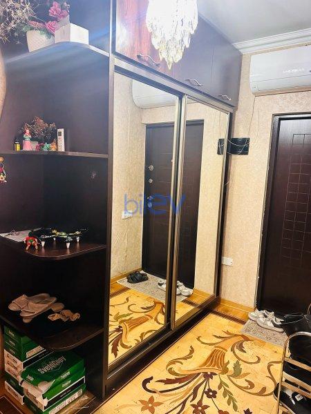 Satış 3 otaqlı Köhnə Tikili bina evi  80m², Bakı