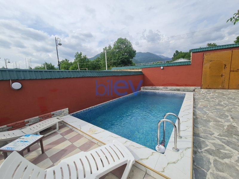 Satış 6 otaqlı Həyət evi  600m², Qəbələ