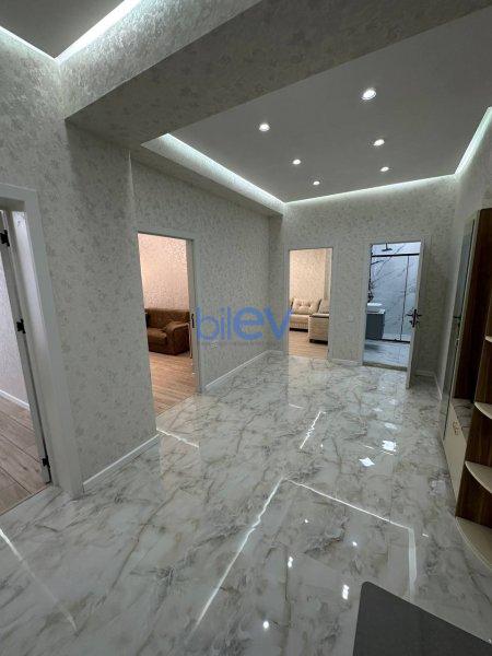 Aylıq Kirayə 3 otaqlı Yeni Tikili bina evi  98m², Bakı