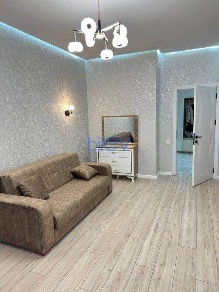 Aylıq Kirayə 3 otaqlı Yeni Tikili bina evi  98m², Bakı