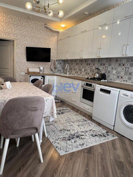 Satış 3 otaqlı Yeni Tikili bina evi  110m², Bakı
