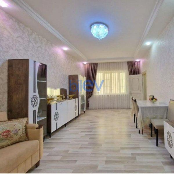 Satılır 6 otaqlı Həyət evi  130m², Bakı