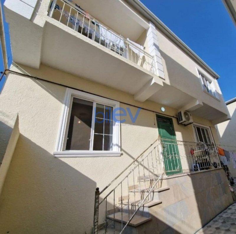 Satılır 6 otaqlı Həyət evi  130m², Bakı