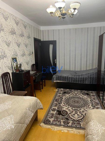 Satış 3 otaqlı Köhnə Tikili bina evi  79m², Sumqayıt