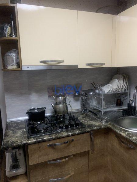 Satış 1 otaqlı Köhnə Tikili bina evi  35m², Bakı