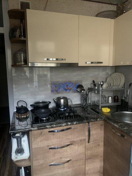Satış 1 otaqlı Köhnə Tikili bina evi  35m², Bakı