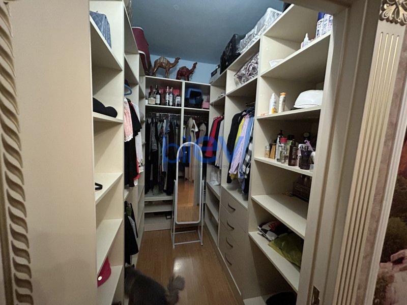 Satış 4 otaqlı Yeni Tikili bina evi  147m², Bakı