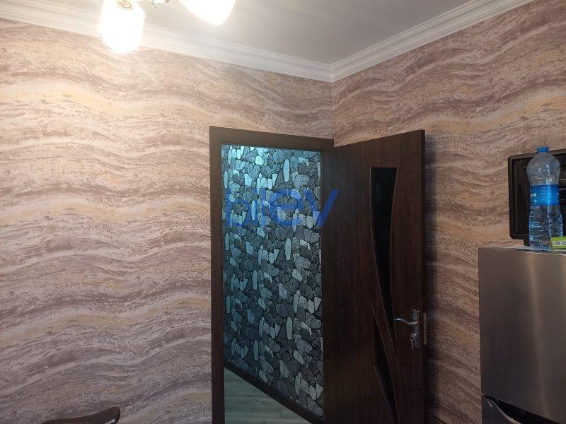 Satış 2 otaqlı Köhnə Tikili bina evi  45m², Bakı