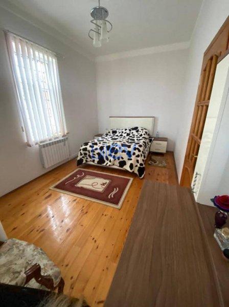 Aylıq Kirayə 5 otaqlı Bağ evi  300m², Bakı